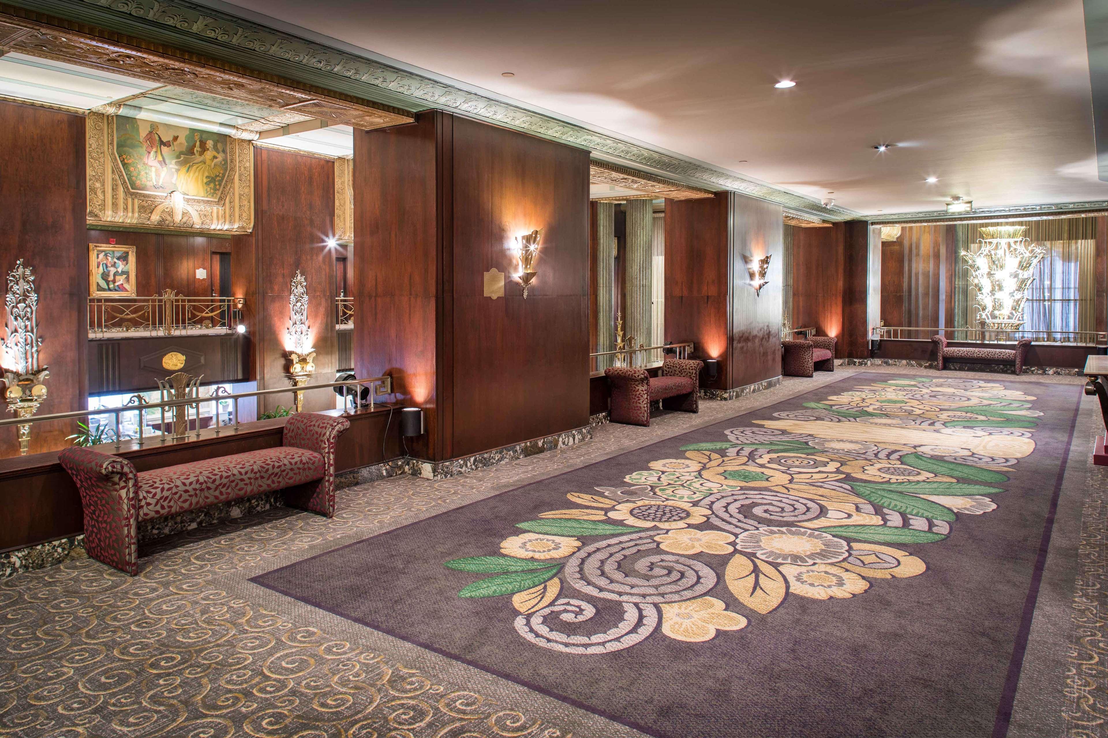 Hilton Cincinnati Netherland Plaza Dış mekan fotoğraf